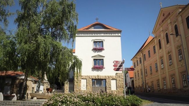 Pécsi Püspöki Hittudományi Főiskola