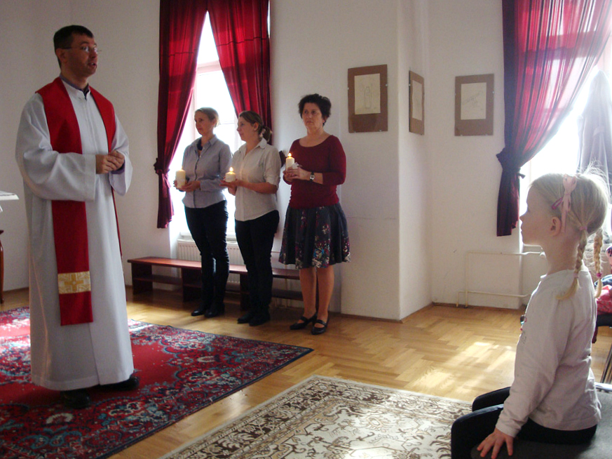 A szentelményeket Nagy Norbert atya szolgáltatta ki.