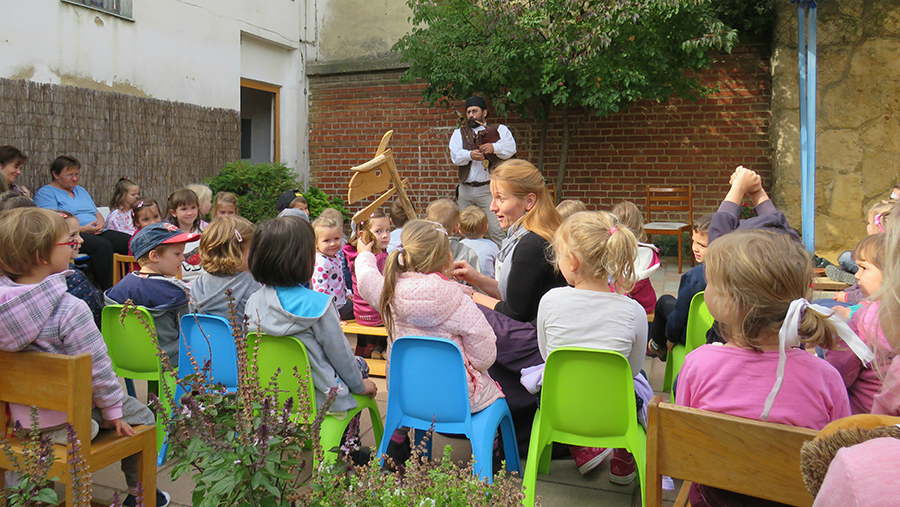 nepmese napja a szent mor oviban 032 900