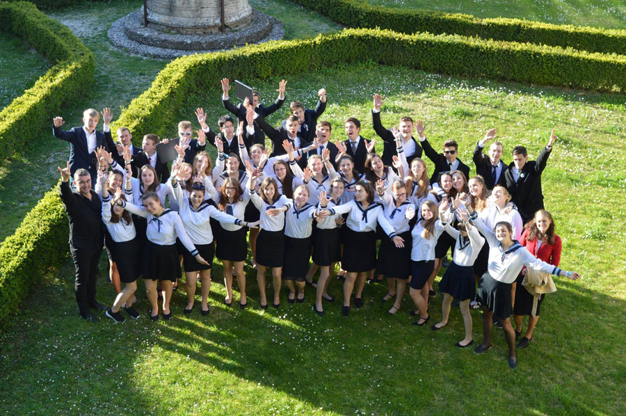 A pecsi Szt Mor Gimi korusa Assisi 2018