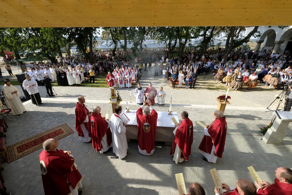  LOR4736 másolata Egyedi