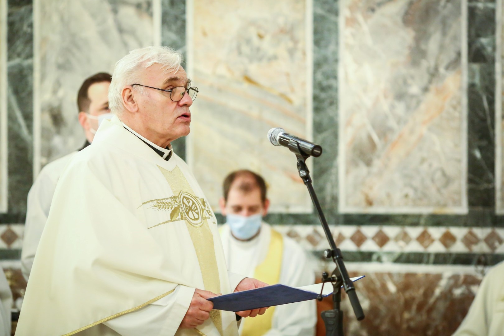 MK LA puspokszenteles 86