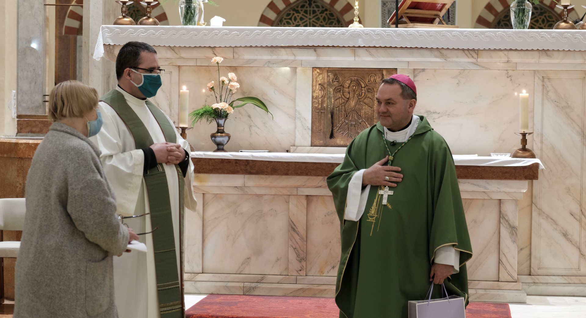 Első csütörtök 65