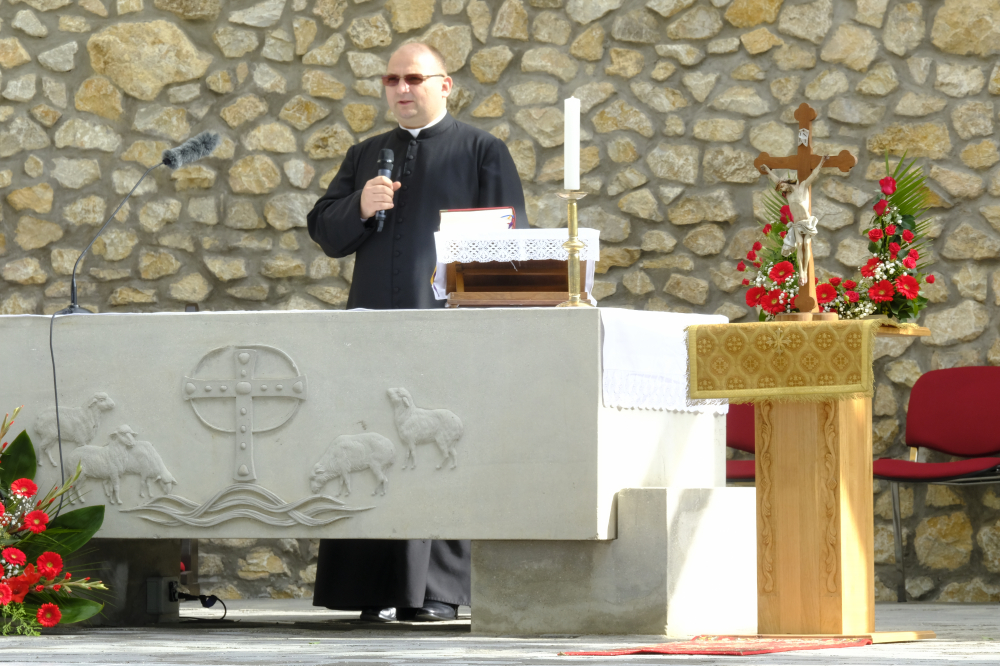 Báta Kürtösi Krisztián