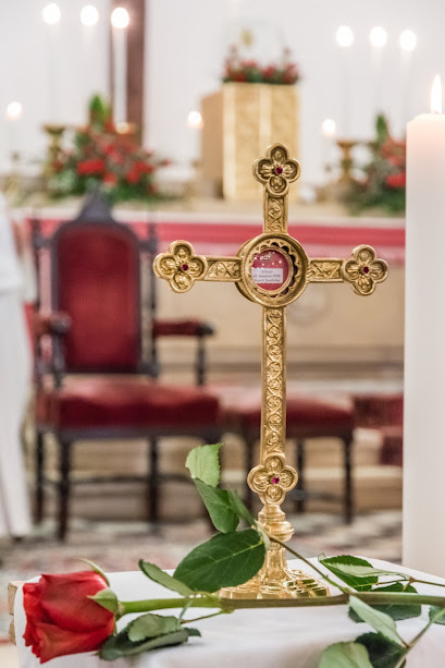 Szent Vér ereklye eredeti tartóban