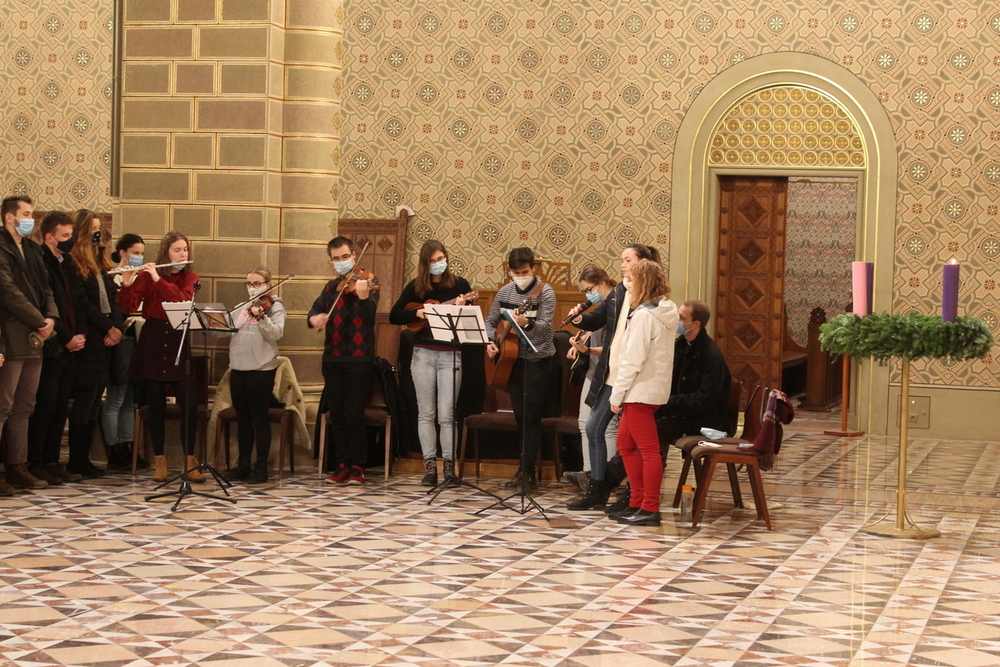 ADvent1 4 csutortok 1