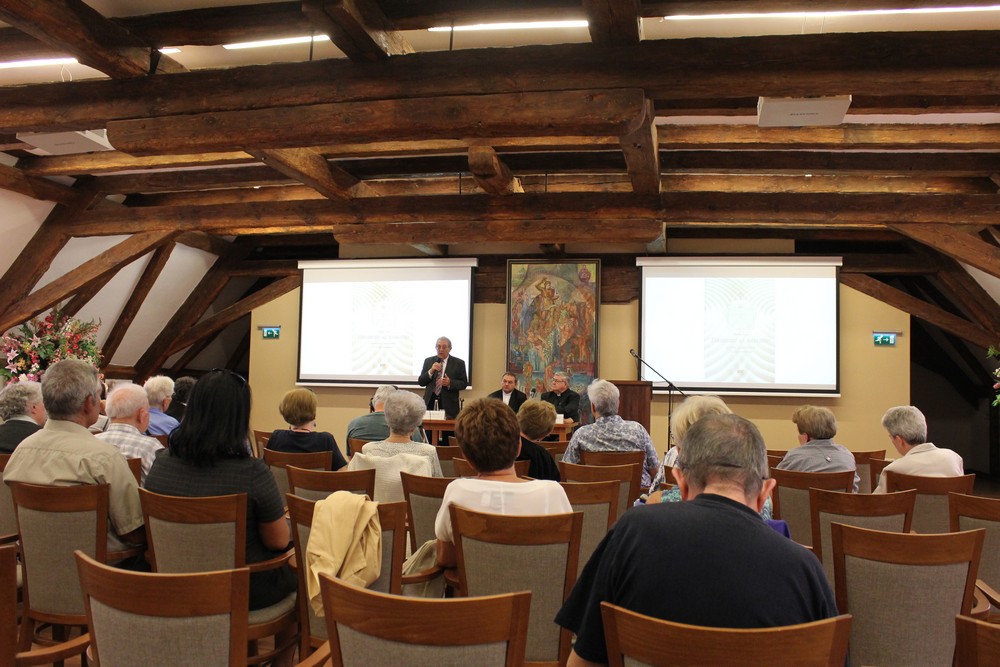 Platthy konyvbemutato 024