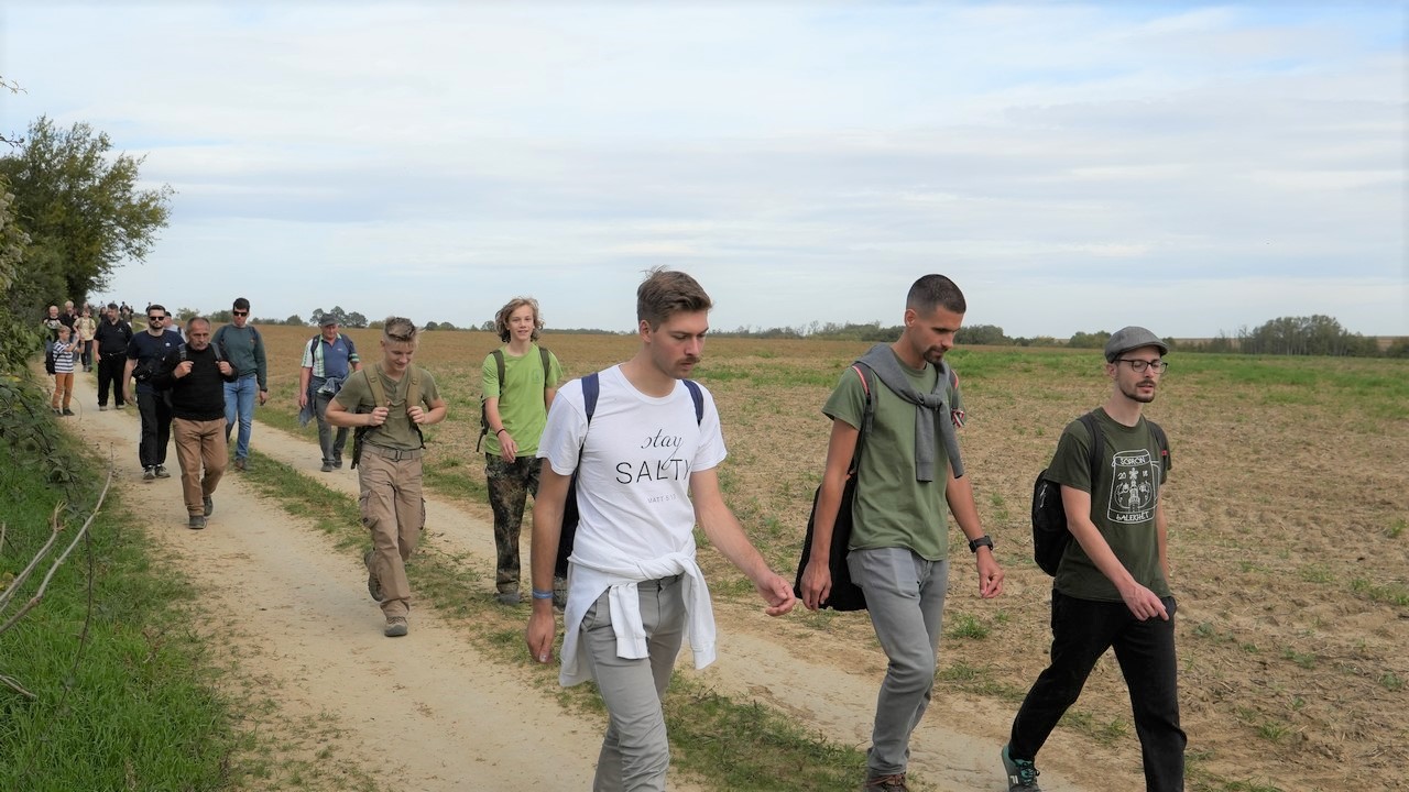 Apa fia zarandoklat 2022 331