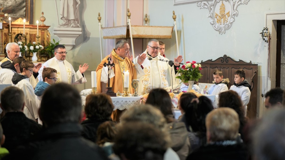 Karasz Szent Erzsebet 24