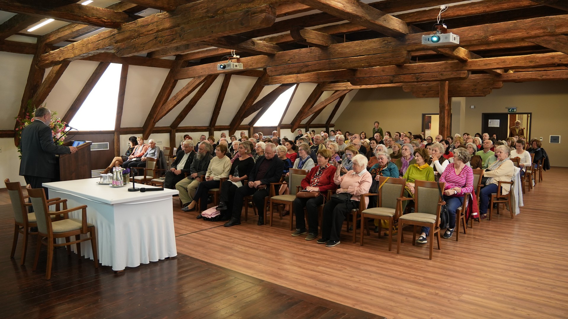 Krisztus a tudomany Megvaltoja 13