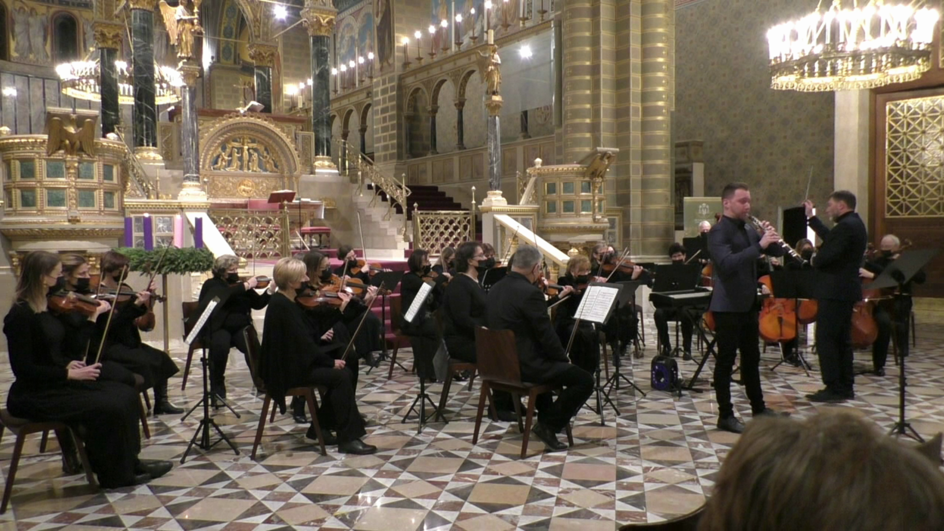 Pécsi vonósok Győri Kornél dec.11. fotó