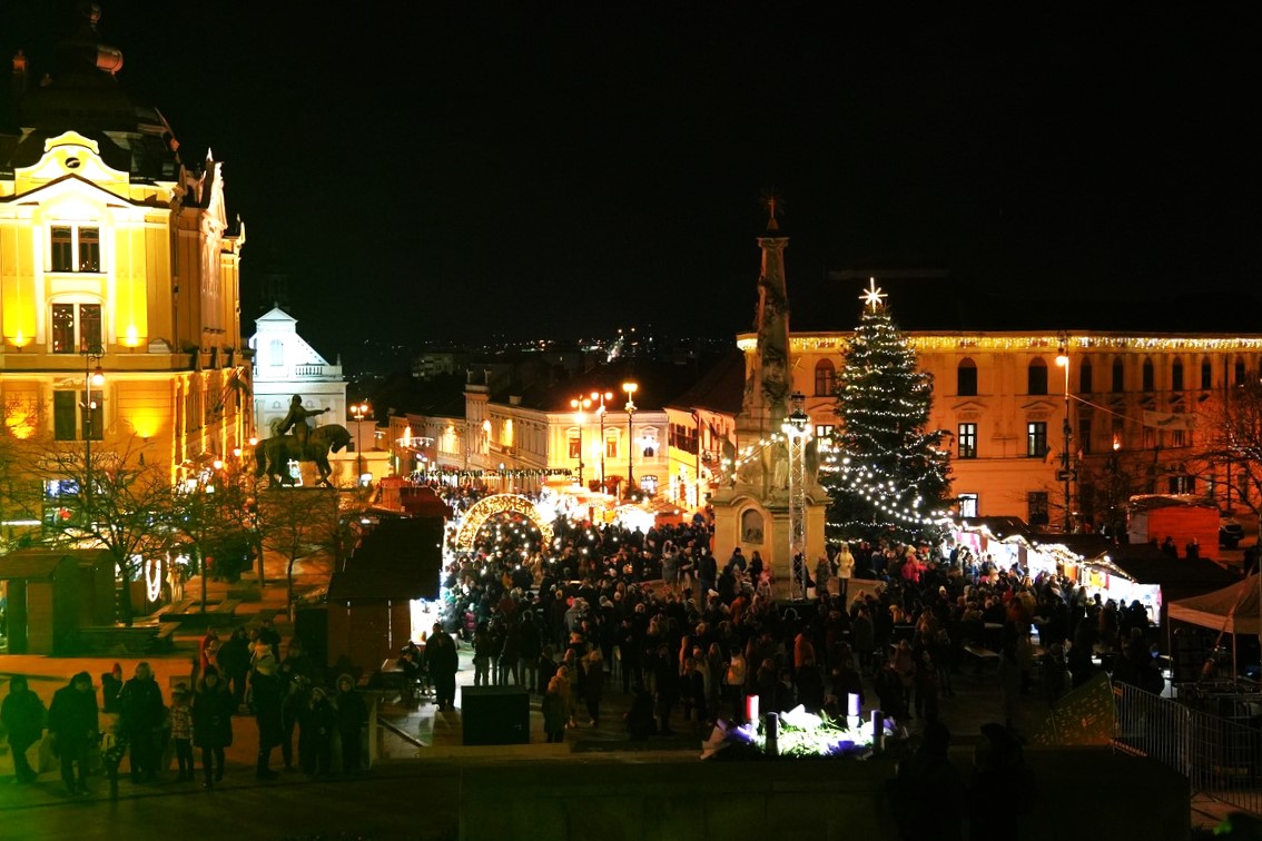 Gyertyagyujtas 221217 01