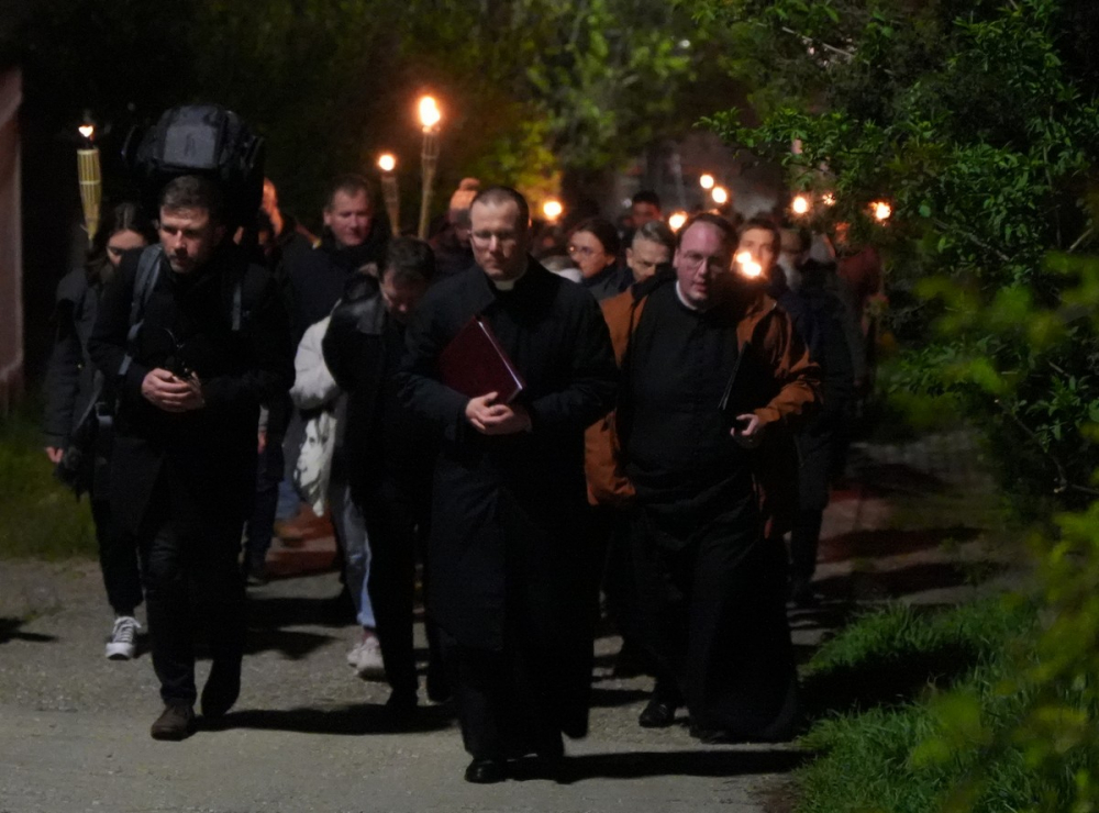 586 Faklyas zarandoklat 2023 30