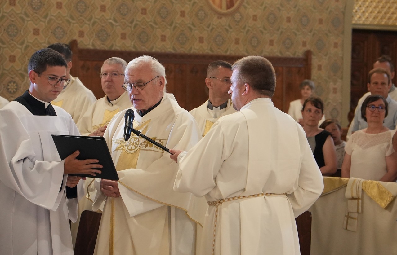 Diakonusszenteles 030