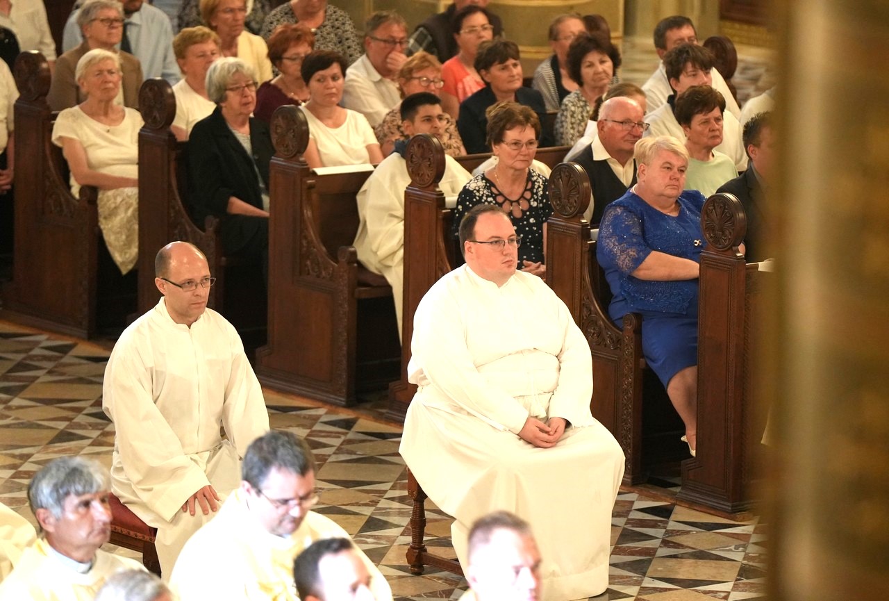 Diakonusszenteles 050