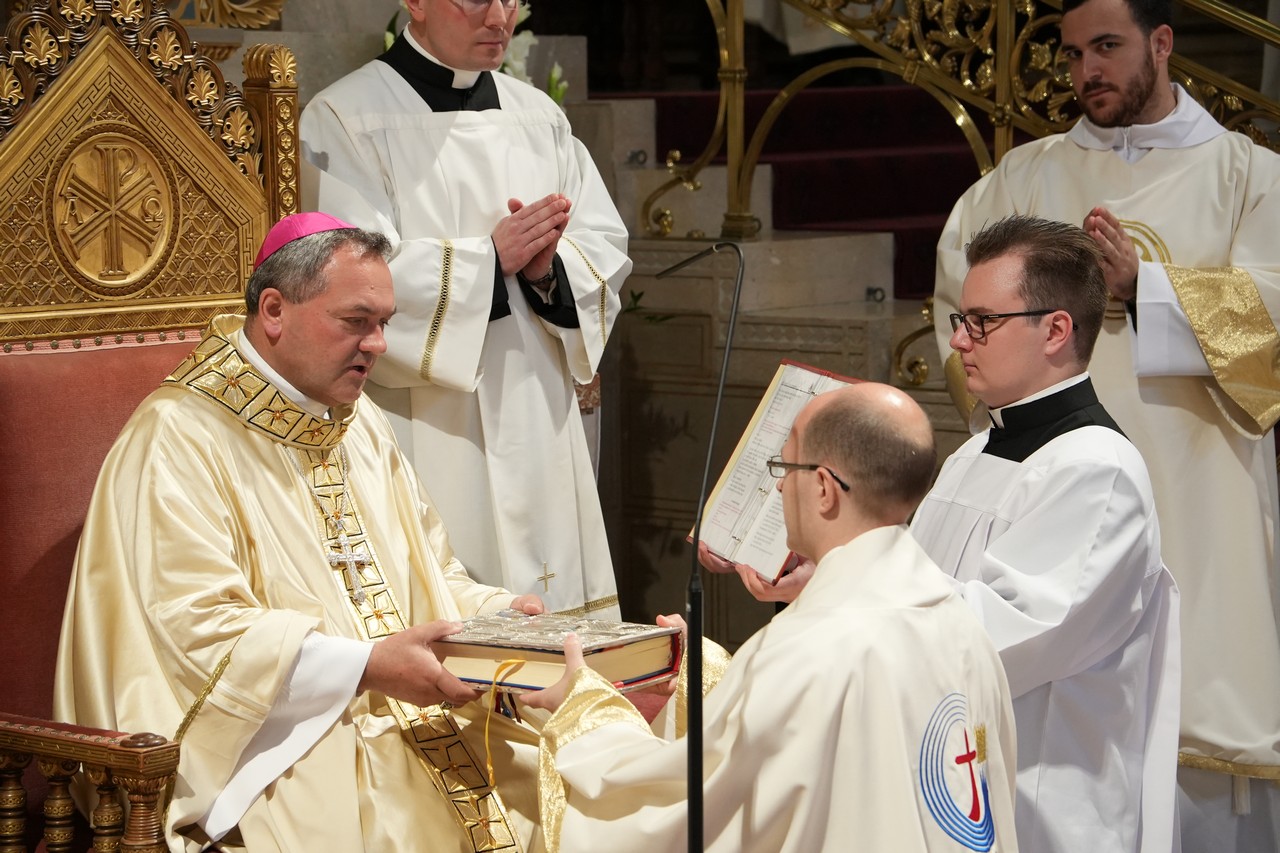 Diakonusszenteles 076