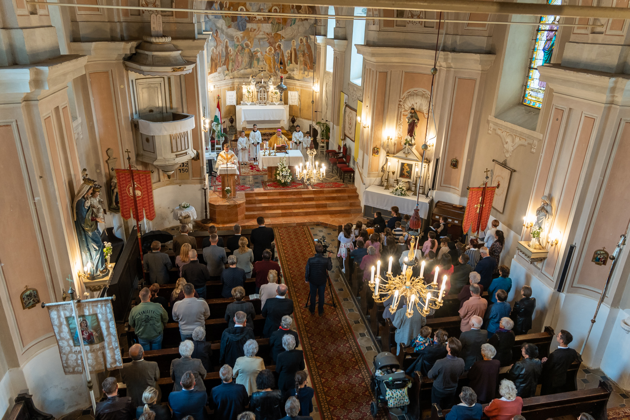 Szakaly templommegaldas 25