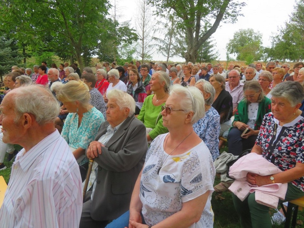 mariakemend nemet bucsu021