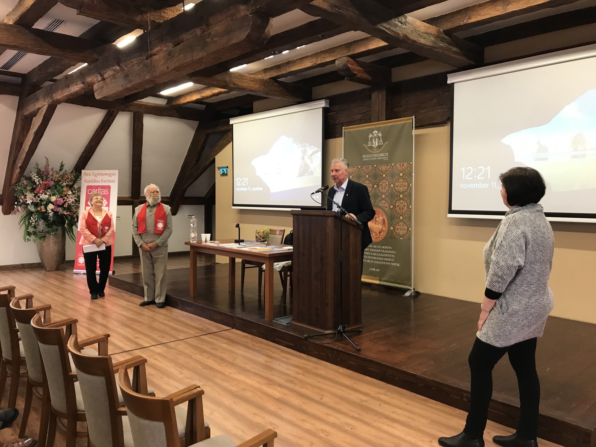 karitasz onkentesek10