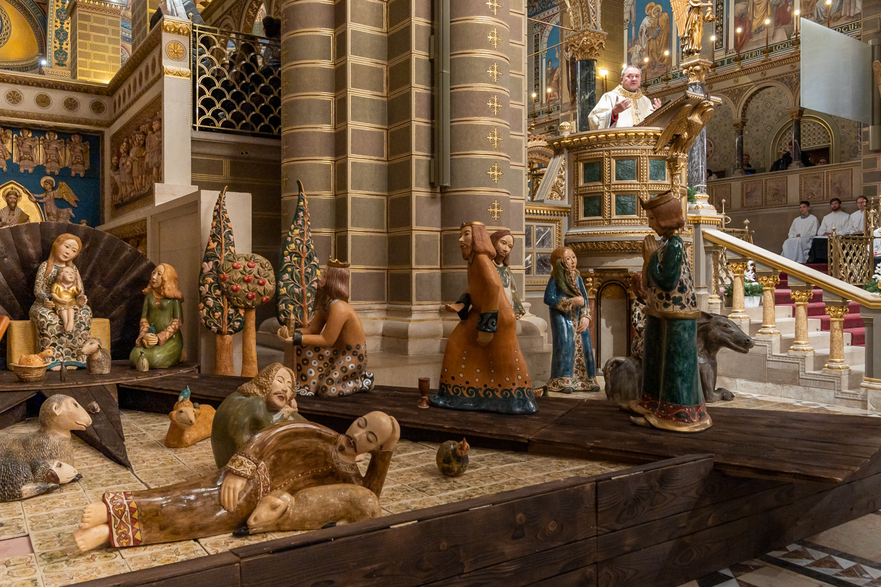 2023 12 25 ejfeli 24