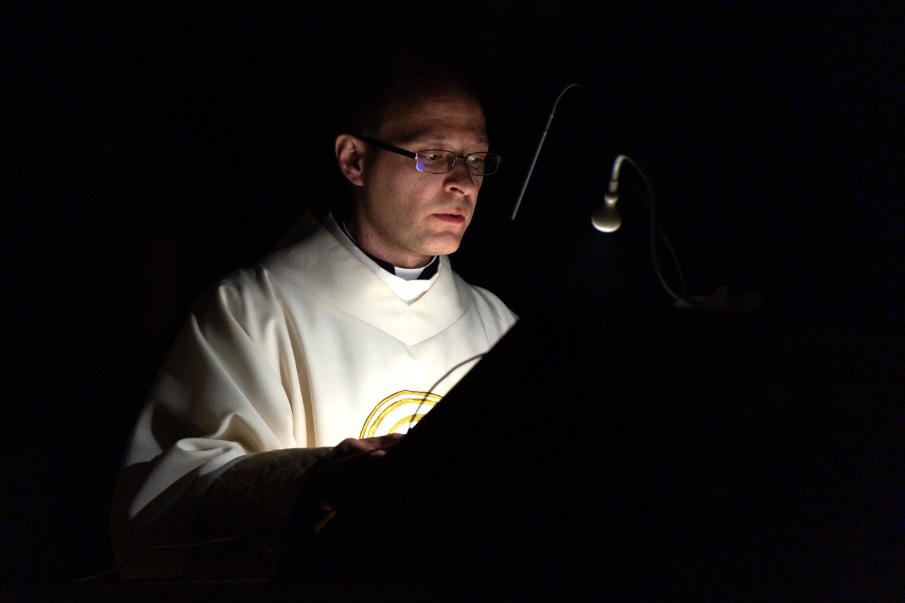 2024 03 30 nagyszombat 23