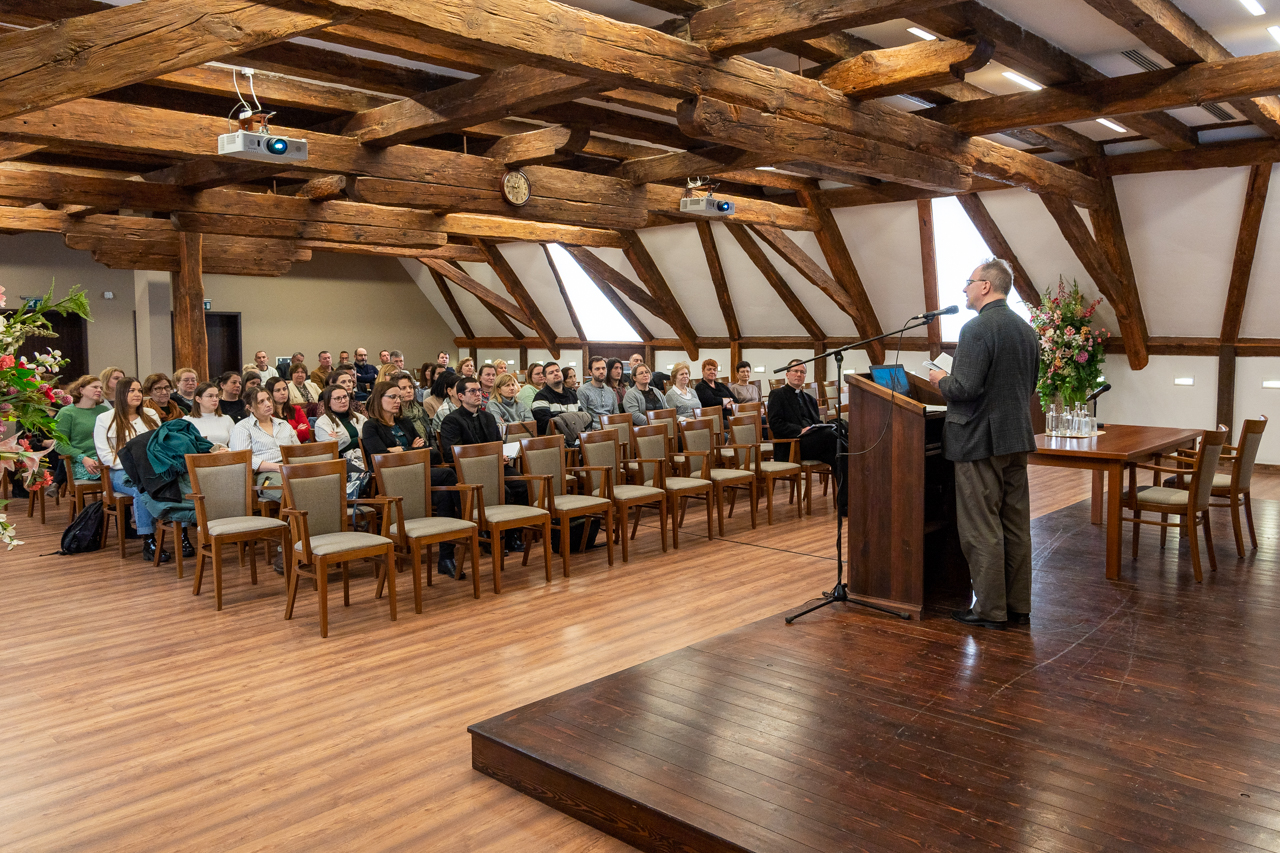 2024 12 20 hivatali keszulet 10