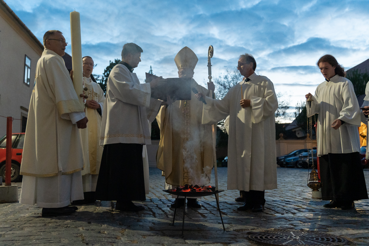 2025 04 19 nagyszombat 06