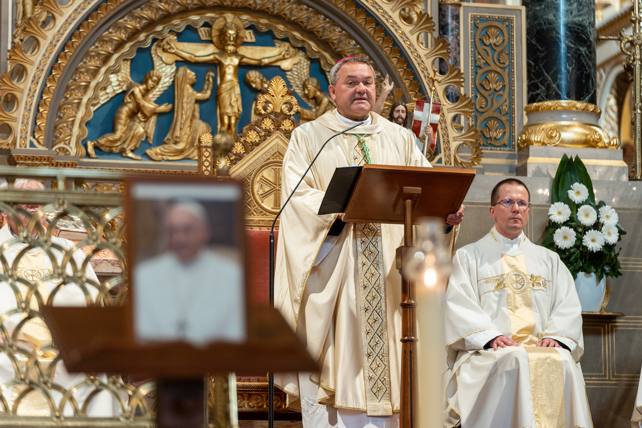 2025 04 24 ferenc papaert 36