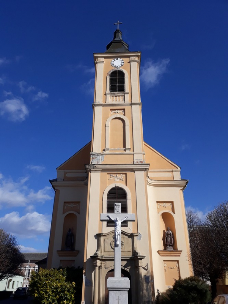 252 Mohacs ls2 Szent Mihaly templom