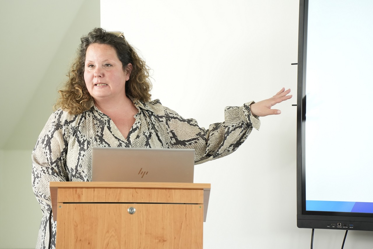 egyhazi kommunikacio010