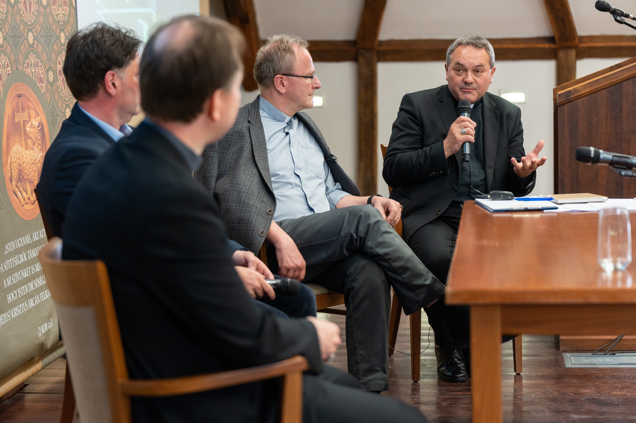 2025 05 06 szinodalis 16