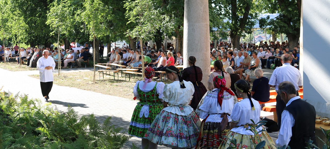 225 09 20 batai zarandoklat013