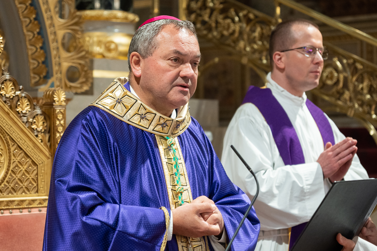 2025 10 07 juhasz tibor gyaszmise 04