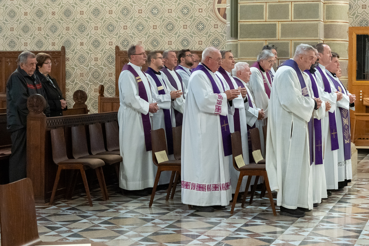 2025 10 07 juhasz tibor gyaszmise 07