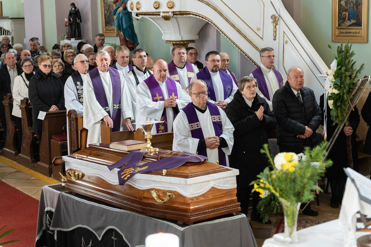 2025 11 10 bagi sandor temetes 09