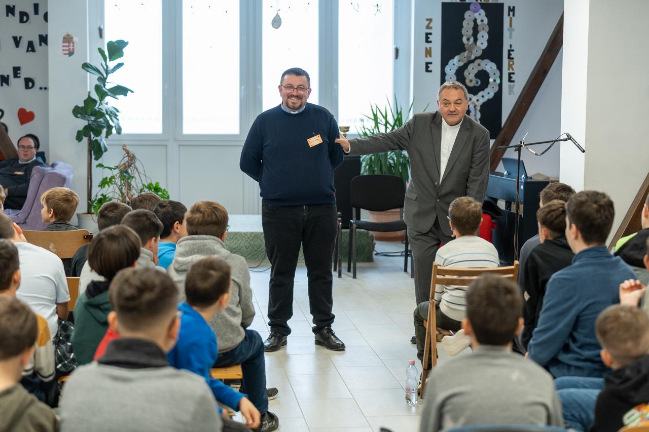 2025 11 22 szaszvar ministrans 30