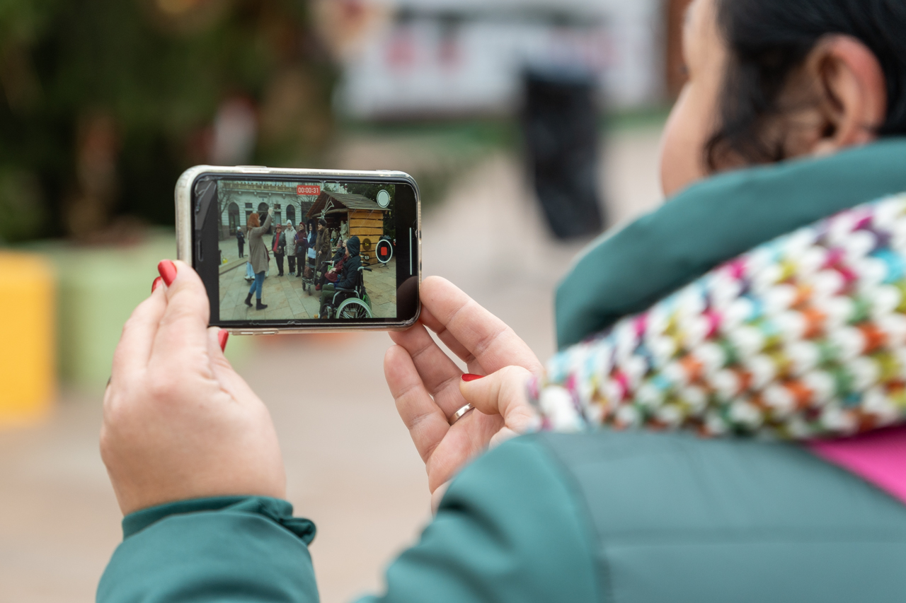 2025 12 03 szechenyi ter enek 11