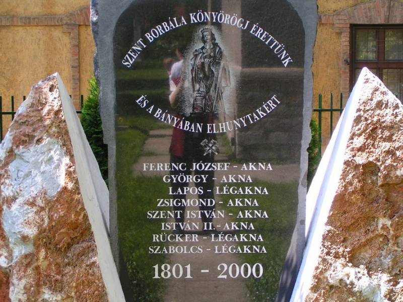 Pécs_szabolcs_szent_borbala_emlek.jpg