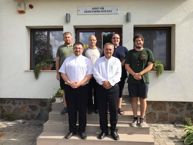 papnovendekek_talalkozoja7.jpeg
