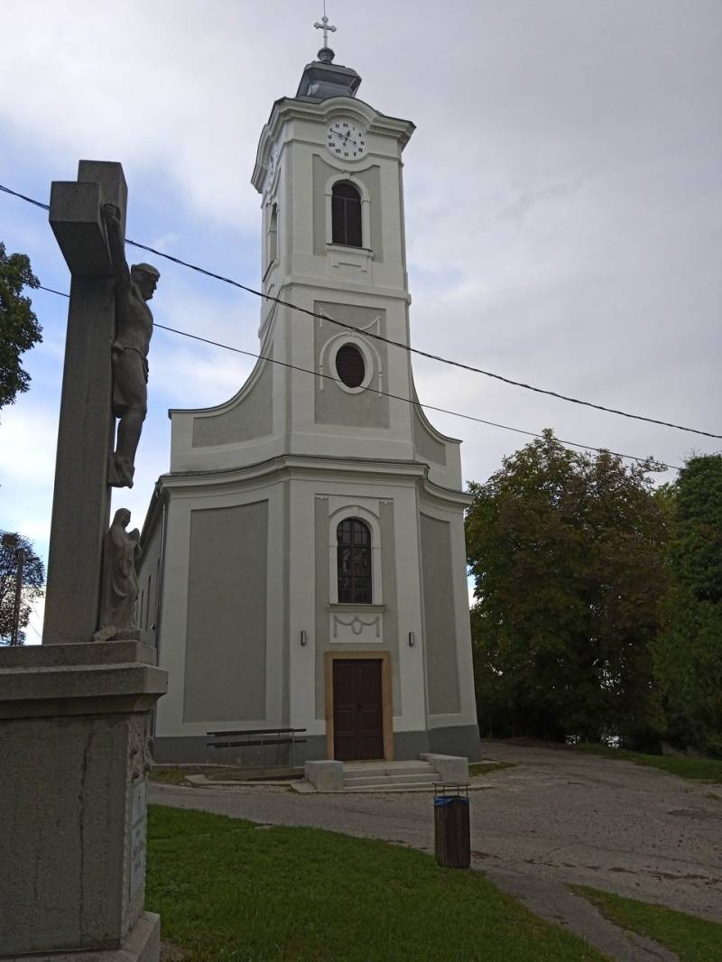 villany_templom_feszülettel.jpg