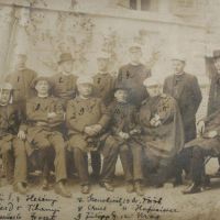 Csoportkép 1912-ből (Az ülő sorban balról az első Szentkirályi)  (Pécsi Egyházmegyei Levéltár – Szentkirályi István hagyatéka)